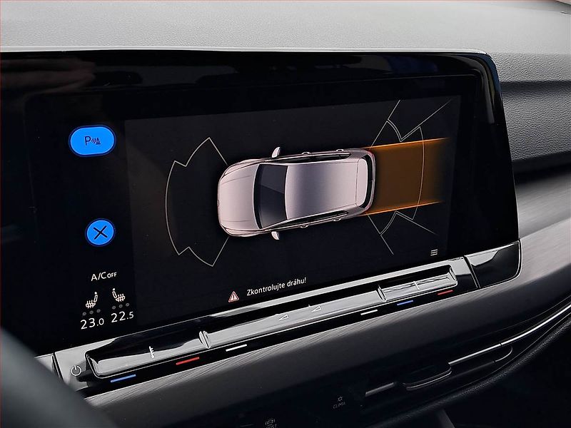 Volkswagen Golf (2021) Style 1.5 eTSI - fotka 19 z 20