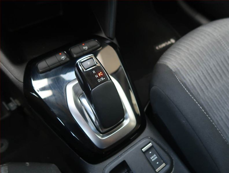Opel Corsa (2021) Edition 50 kWh, SoH 91% - fotka 13 z 19