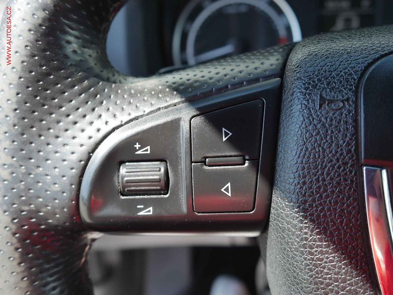 Škoda Octavia (2010) 2.0 TSi, RS, DSG - fotka 13 z 14