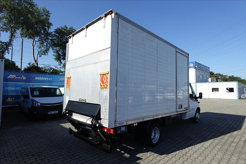 Ford Transit 2,4 TDCi  SKŘÍŇ ČELO - fotka 10 z 28