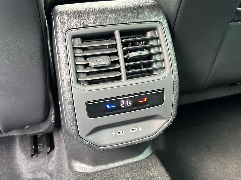 Seat Leon FR DSG,1maj,ČR - fotka 22 z 26