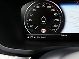 Volvo V60 CC D4 AWD // B&W // REZERVACE - náhled 31