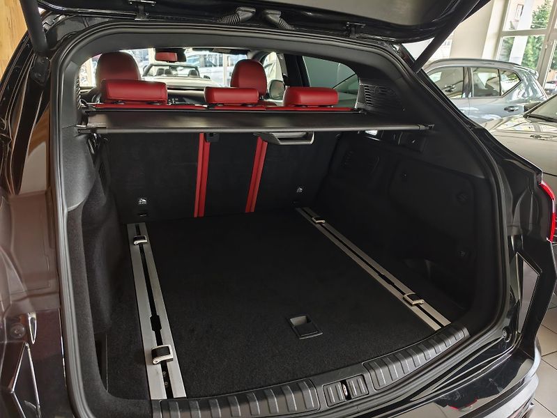Alfa Romeo Stelvio 2,2d 154kW Q4 - fotka 29 z 38