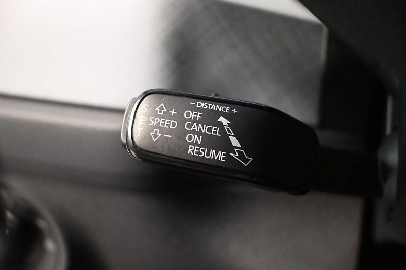 Škoda Kodiaq (2022) 2.0 DSG Matrix LED ACC Tažné K - fotka 25 z 36