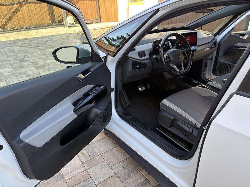 Volkswagen ID.3 (2020) 1st. 62kwh,150kw, SOH 90% - fotka 8 z 12