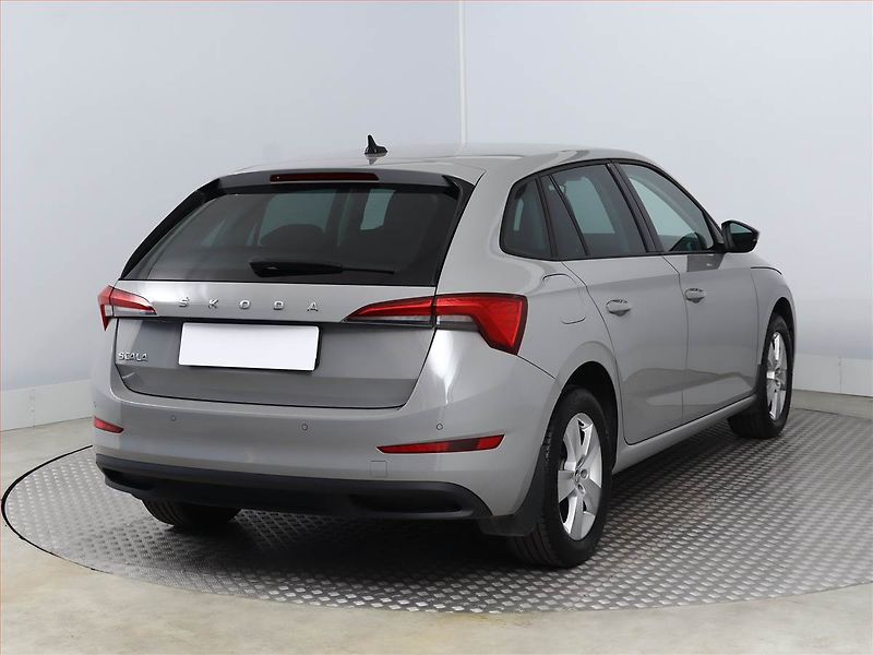 Škoda Scala (2021) Ambition 1.5 TSI, ČR,1.maj - fotka 5 z 17
