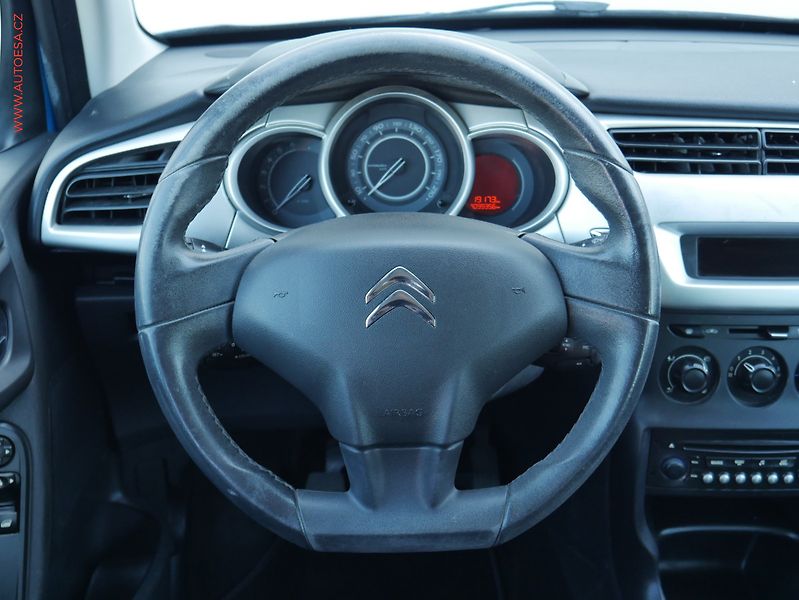 Citroën C3 (2011) 1.4i, ČR, AC, temp, STK1/28 - fotka 11 z 17