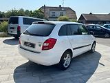 Škoda Fabia (2011) 1,6 TDI 66 Kw Ambition - náhled 4