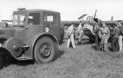 Lanz Bulldog opatřený krytou kabinou v době II. světové války použiívaný při výcviku pilotů pro Luftwaffe.