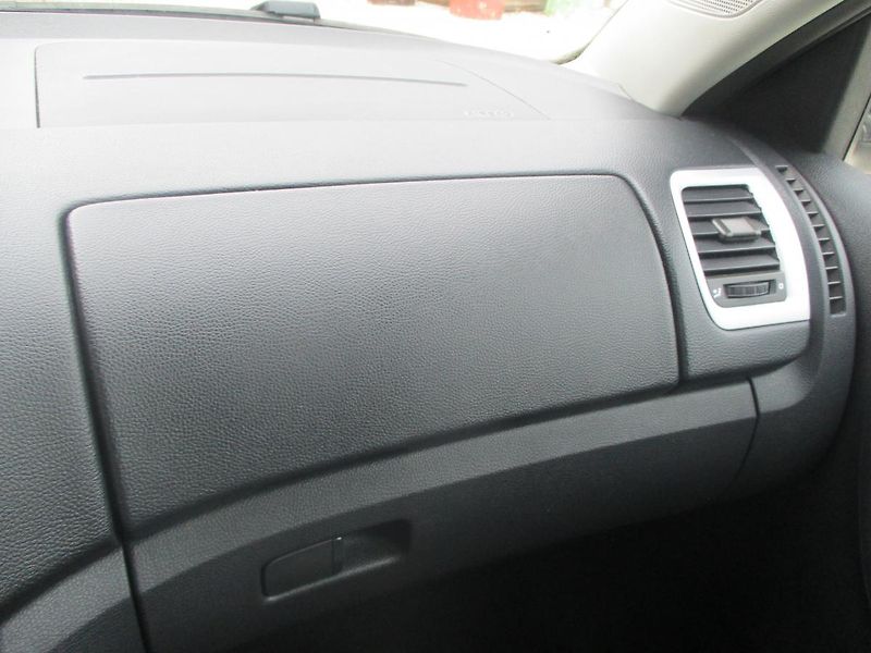 Škoda Fabia 1.6i SCOUT - fotka 26 z 32