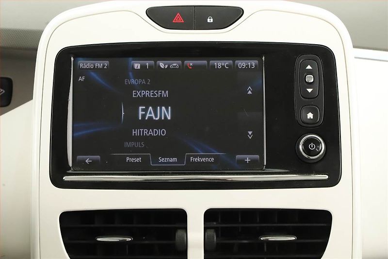 Renault ZOE (2018) Q90, SoH 90%, Automat - fotka 12 z 18