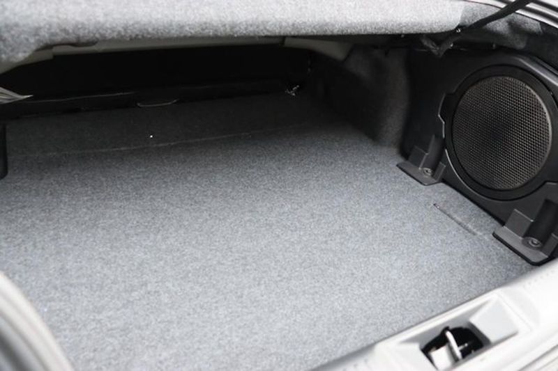 Ford Mustang (2026) 5.0 Convertible MagneRide Bron - fotka 24 z 24