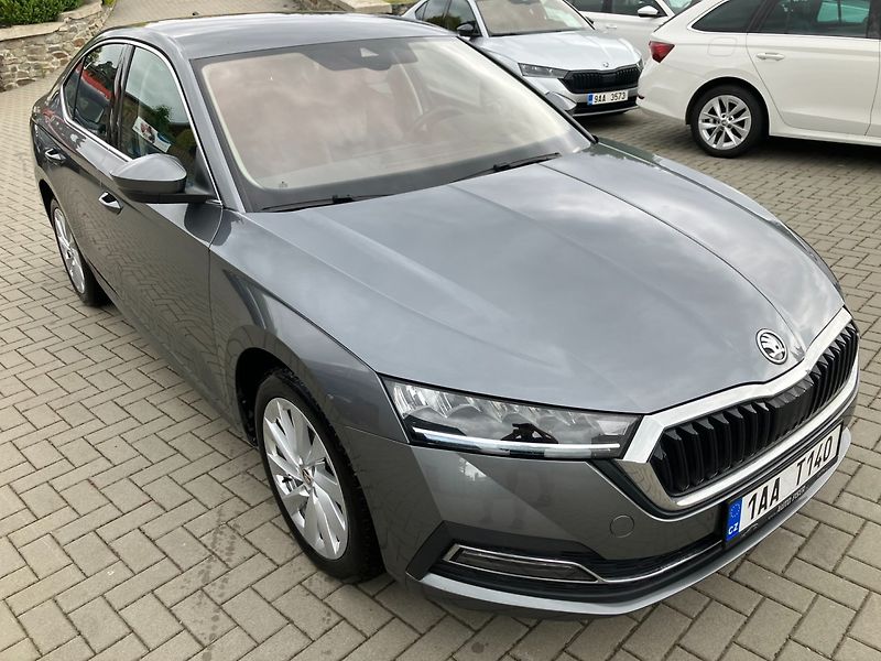 Škoda Octavia (2023) 2.0TDI 110kW DSG STYLE HEAD-UP - fotografie inzerátu