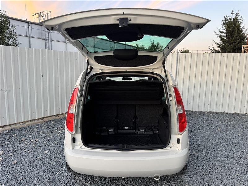 Škoda Roomster 1,2 TSI 63kW 1.maj. původ ČR - fotka 12 z 50