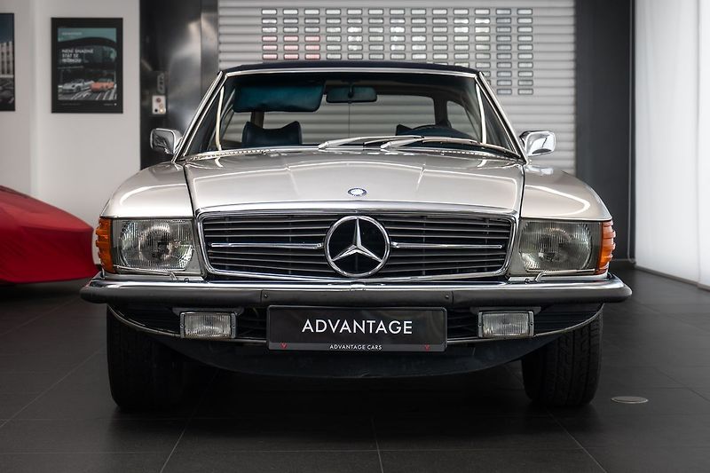 Mercedes-Benz SL - fotka 2 z 18