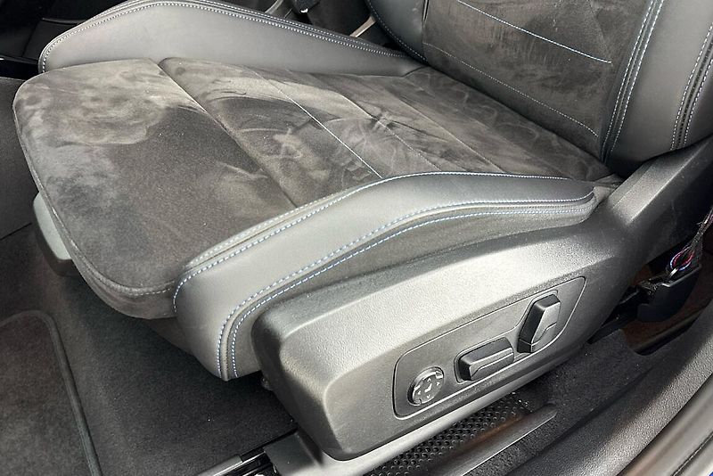 BMW X1 xDrive20d - fotka 14 z 23