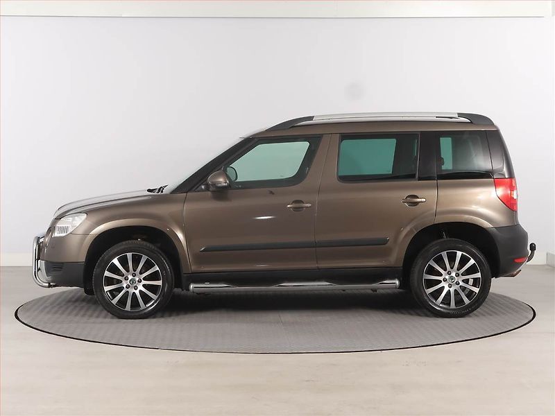 Škoda Yeti (2011) 2.0 TDI, 4X4, Xenony - fotka 3 z 16
