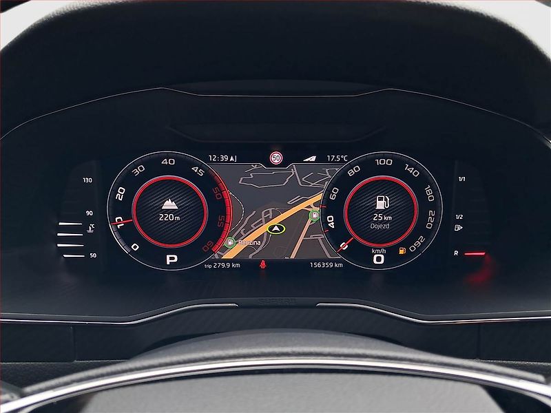 Škoda Superb (2021) Sportline 2.0 TDI - fotka 11 z 23
