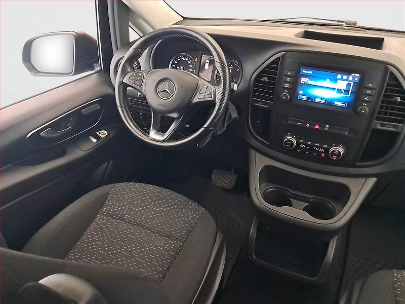 Mercedes-Benz Vito (2021) 124 CDI 4x4, Bus, 8Míst, ČR - fotka 7 z 19