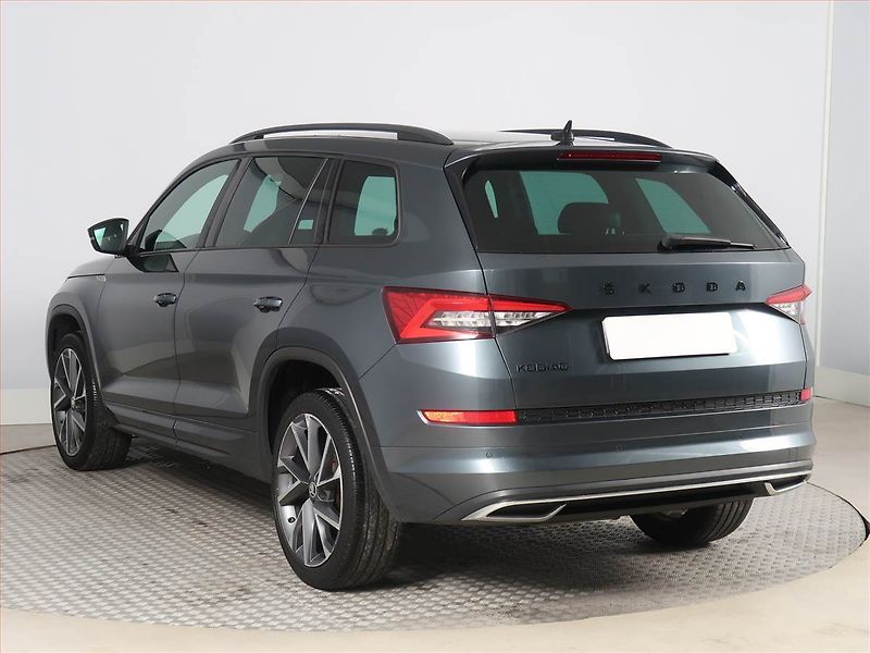 Škoda Kodiaq (2020) Sportline 2.0 TDI, Automat - fotka 4 z 19