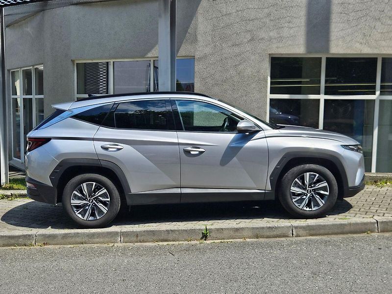 Hyundai Tucson 1.6 T-GDi Smart,ČR,1.maj. - fotka 6 z 30