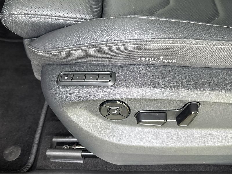 Škoda Kodiaq Exclusive Sel. 4x4 DSG - fotka 27 z 30