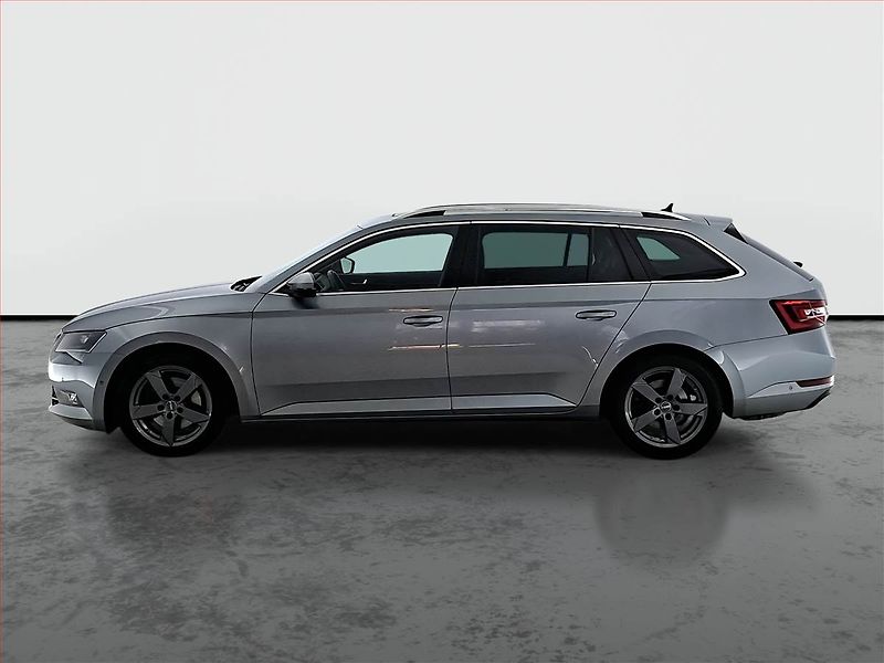 Škoda Superb (2017) Laurin&Klement 2.0 TDI 4x4 - fotka 3 z 18