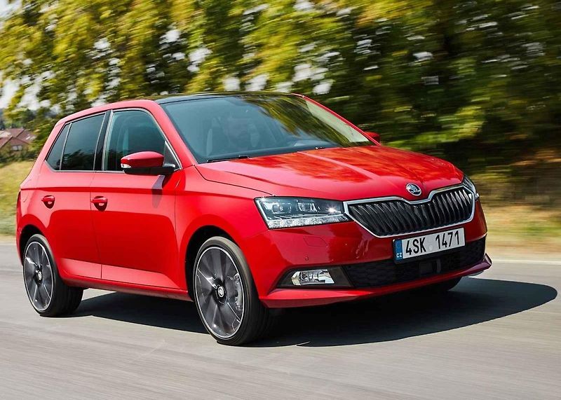 Kia nabízí před Vánoci slevy od 25 až do 70 tisíc korun.