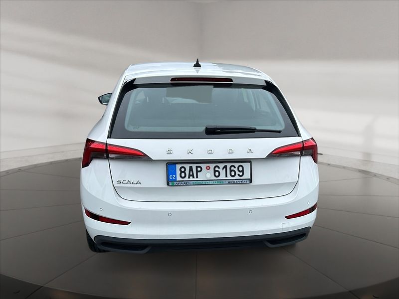 Škoda Scala 1,0 TSI 70 Ambition - fotka 5 z 11