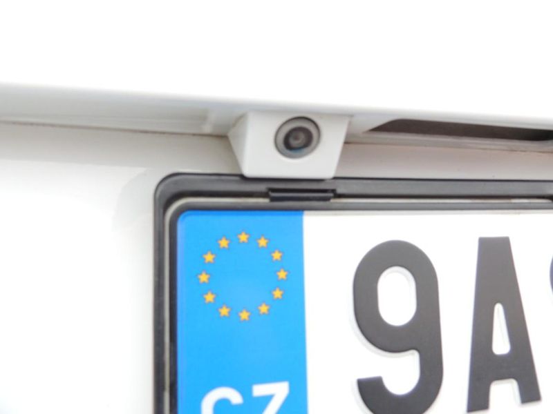 Toyota ProAce City Verso (2023) 1.2T,81kw,Family,7míst,1maj.ČR - fotka 17 z 76