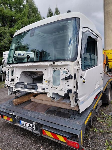 (2025) Kabina Volvo FMX - fotka 2 z 9