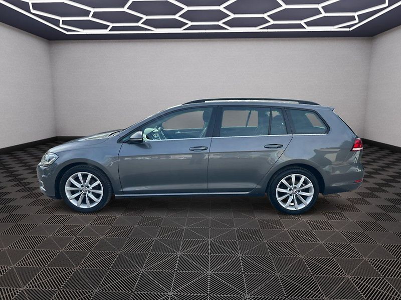 Volkswagen Golf (2017) 2,0TDI 110kw Highline - fotka 4 z 26