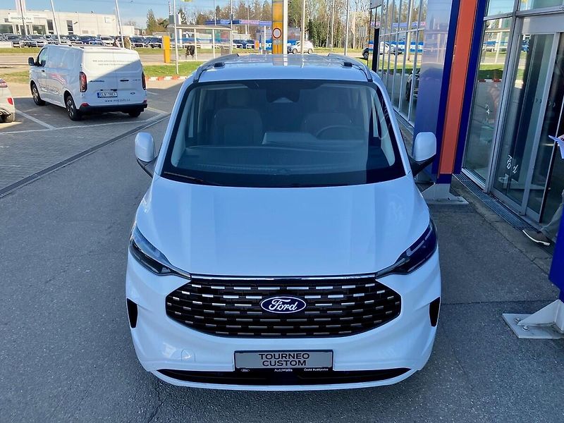 Ford Tourneo Custom (2026) Titanium L2, Tourneo, 2.0 EcoB - fotka 7 z 31