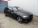 BMW Řada 3 320i Touring, Navi - náhled 1