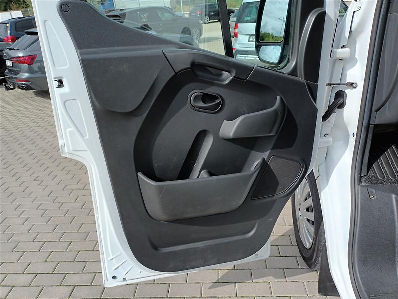 Opel Movano 2,3 CDTi,132kW,L3H2,ČR,1MAJ, - fotka 13 z 45