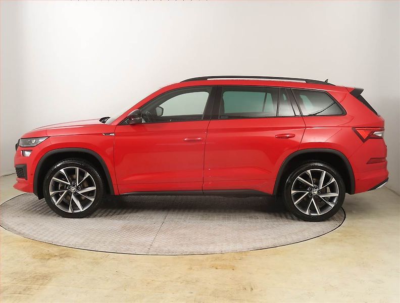 Škoda Kodiaq (2023) 2.0 TDI - fotka 3 z 27