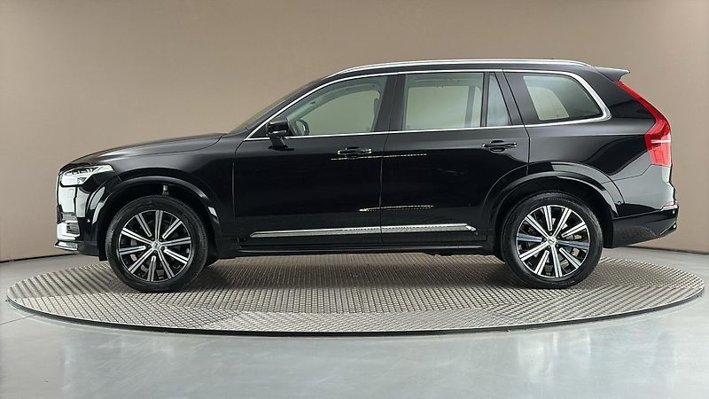 Volvo XC90 2.0 B5 AUT AWD Ultimate Bright - fotka 4 z 36