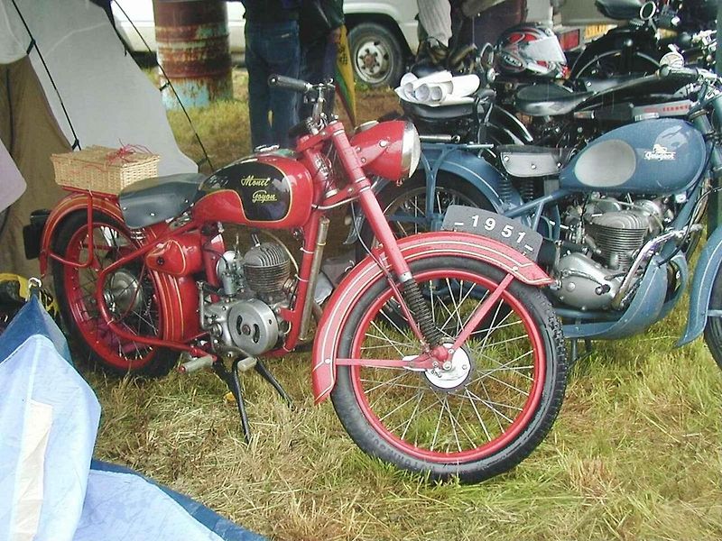 Motocykl Monet-Goyon model H z roku 1930.