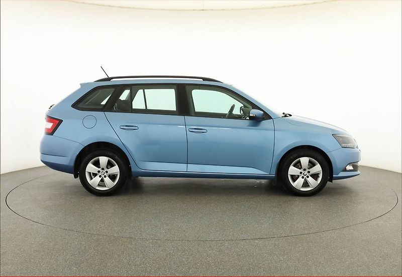 Škoda Fabia (2018) 1.0 TSI, Serv.kniha, Tempomat - fotka 6 z 19