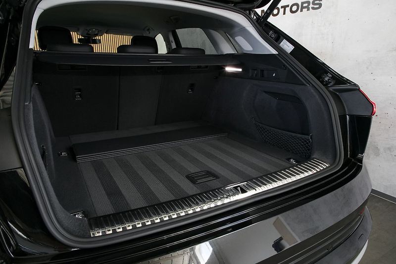 Audi e-tron 55 300kW Matrix Tažné ZÁRUKA - fotka 39 z 43
