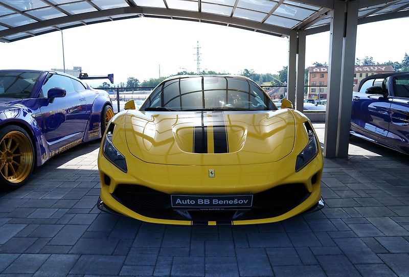 Ferrari F8 Spider/6500km/720 PS - fotka 1 z 11