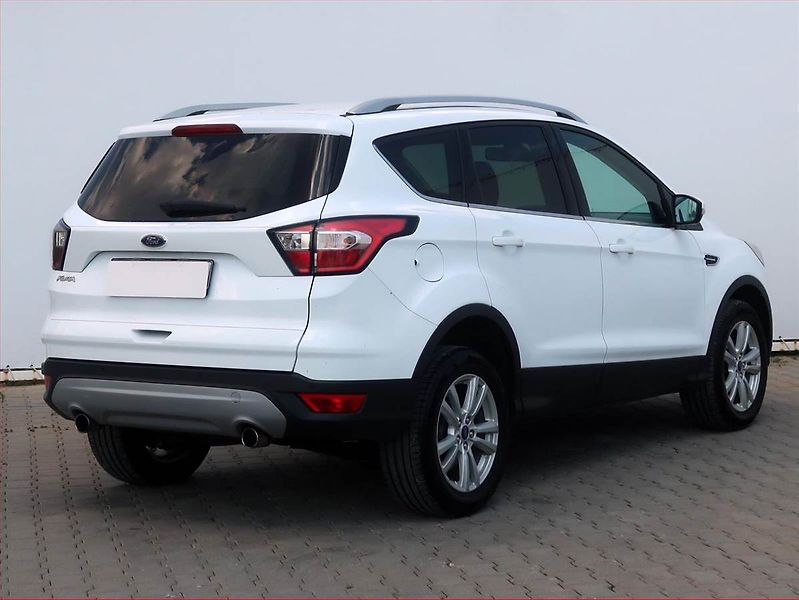 Ford Kuga (2019) 1.5 TDCi, Serv.kniha, Navi - fotka 5 z 17