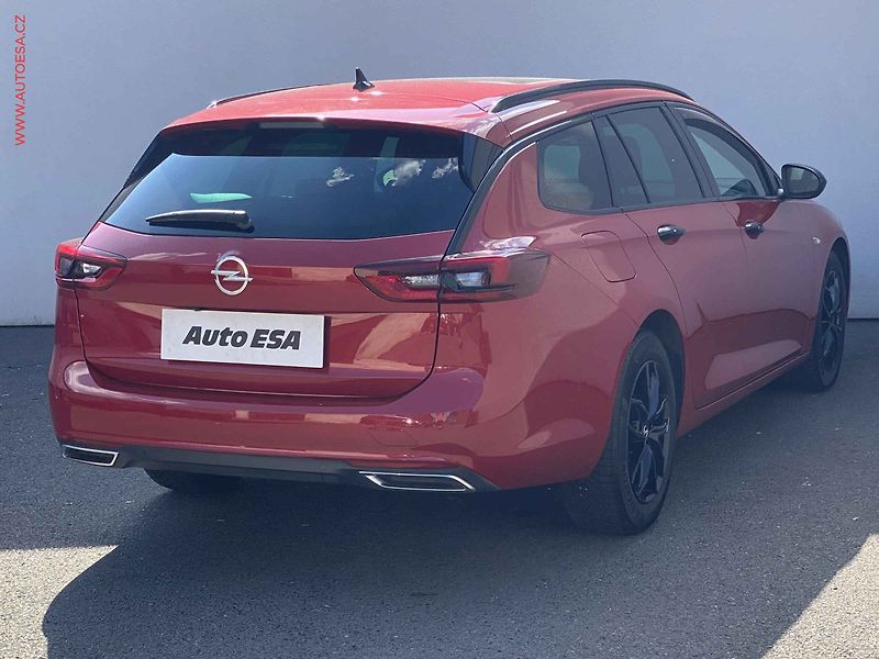 Opel Insignia (2021) 2.0 CDTI, AT, panor. kamera - fotka 4 z 21