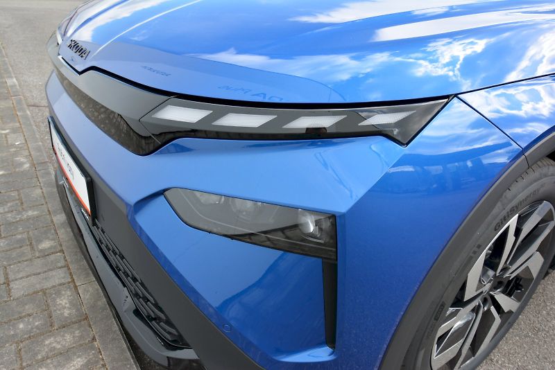 Škoda Elroq (2026) SportLine 85 82 kWh 210 kW - fotka 17 z 21
