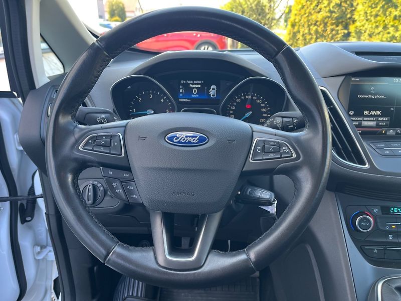 Ford C-MAX (2015) 1.5 TDCi Top Stav - fotka 9 z 17