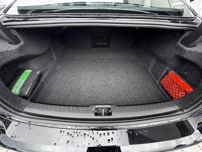 Volvo S60 B4 FWD // 1. maj // +kola - fotka 23 z 41