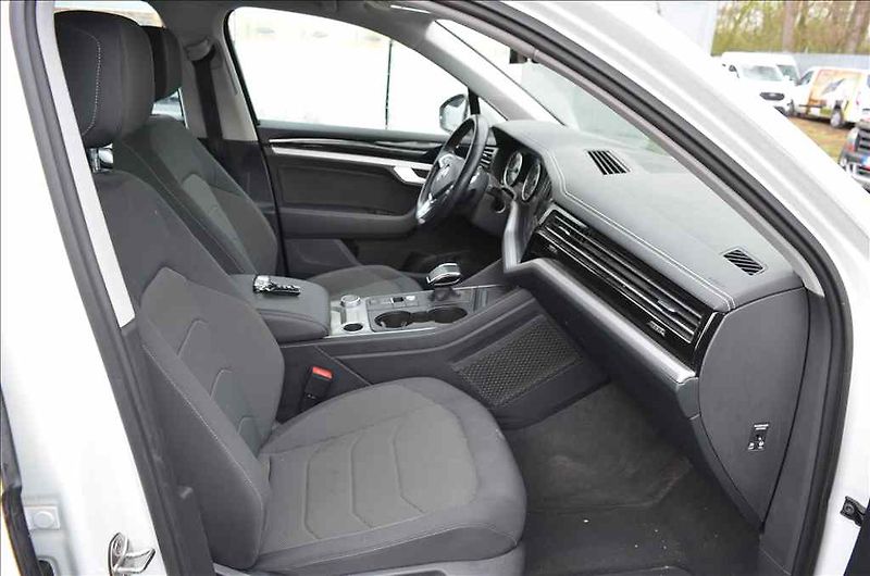 Volkswagen Touareg (2019) BMT V6TDI - fotka 19 z 21