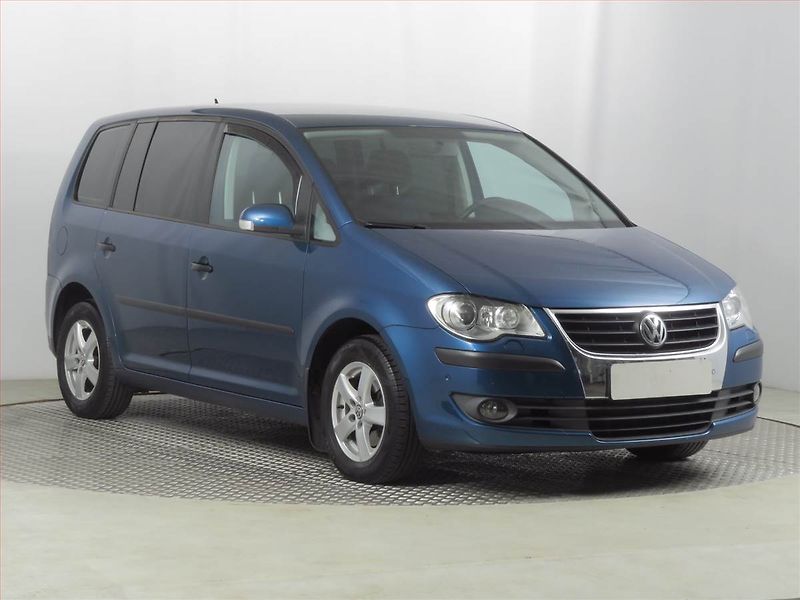 Volkswagen Touran (2009) 1.9 TDI, Automat, Serv.kniha - fotografie inzerátu