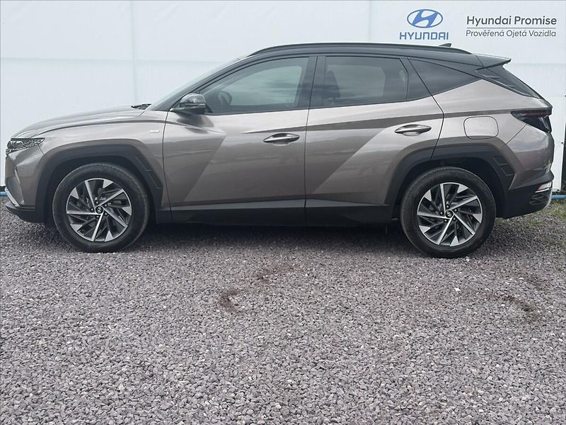 Hyundai Tucson 1,6 T-GDI 110kW DCT Style - fotka 3 z 26