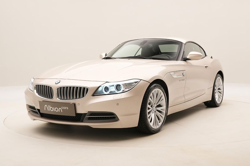 BMW Z4 sDrive 35i N54 AUT CZ 1. maj - fotka 47 z 56